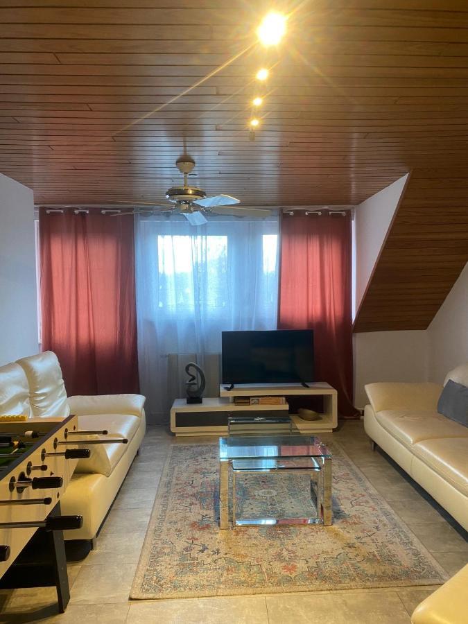 B01 Apartment Between Cologne & Bonn With Nature Access Troisdorf Bagian luar foto